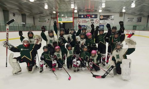 2022-03-26-Tournoi de hockey féminin du Témiscamingue-Match de la Relève.01_WEB.jpg