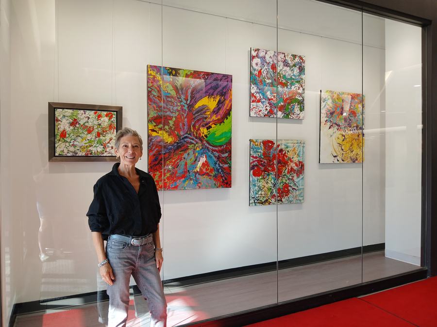 Lucie Tremblay | Entrée des artistes Place Rouanda
