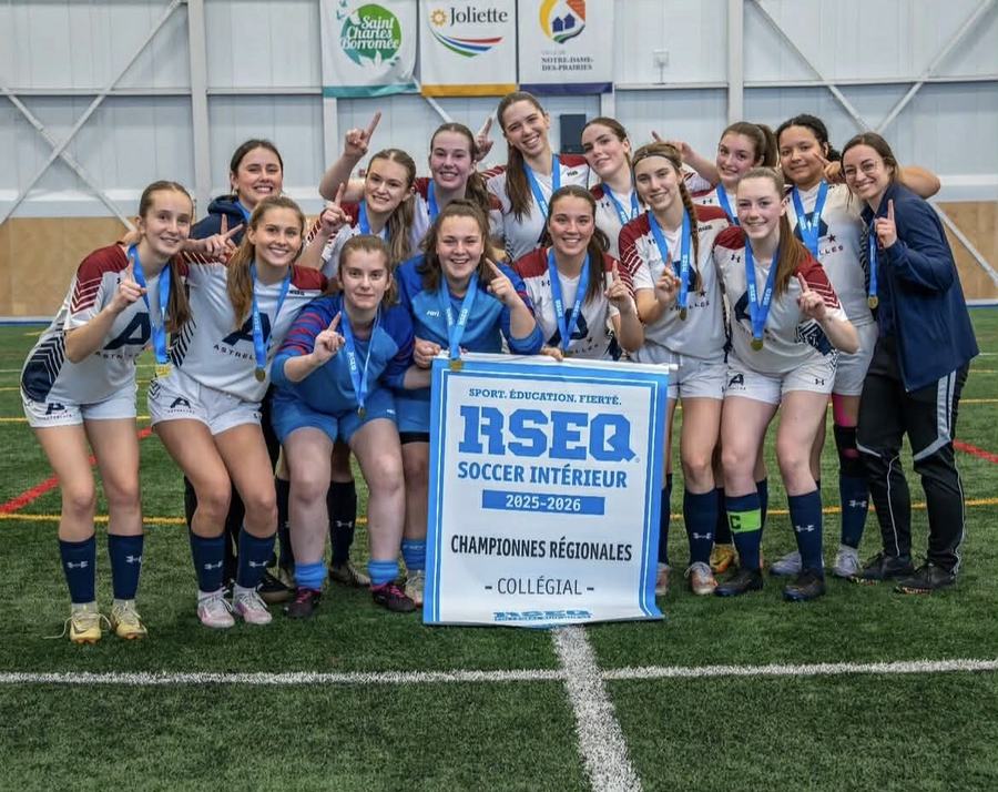 Équipe de l'année - Soccer intérieur féminin